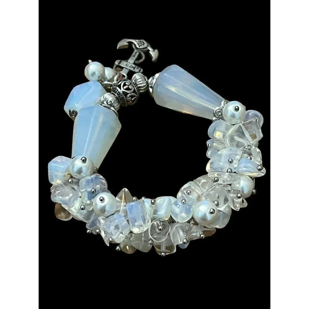 Silver Tone Anchor Charm Bracelet Nautical Theme Stretch One Size Pearl White